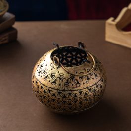 Handcrafted Round Metal Candle Holder – Antique Brass Finish